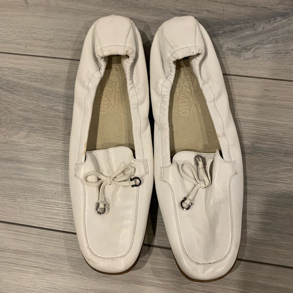 FERRAGAMO Flats 8 - Picture 2 of 7